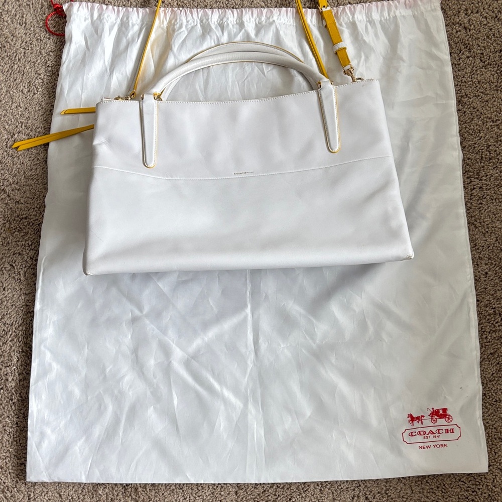 Coach White Leather Laptop Work Bag Yellow Accent Strap